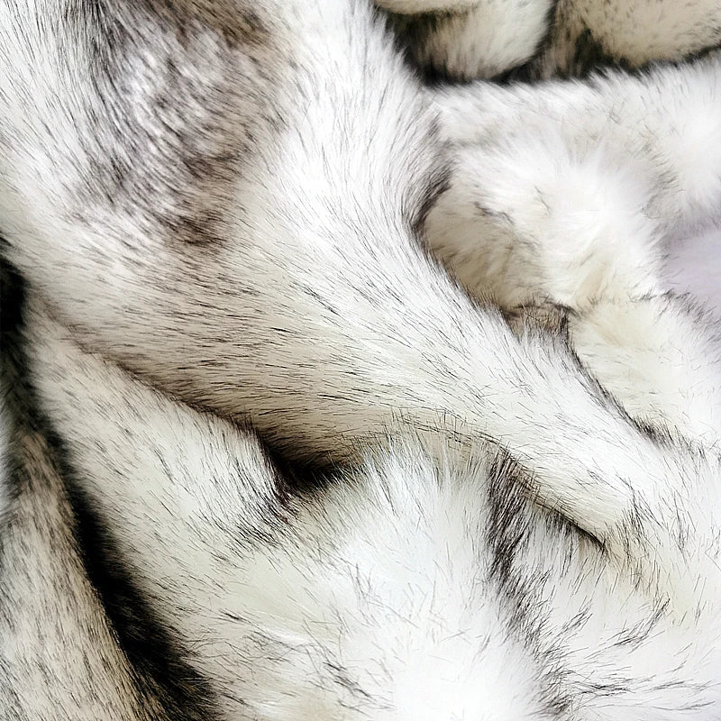 Luxury Imitation Fox Fur Blanket High End Soft Fluffy Faux Fur Throw Blanket for Sofa or Bed Warm Thick Plush Winter Blanket